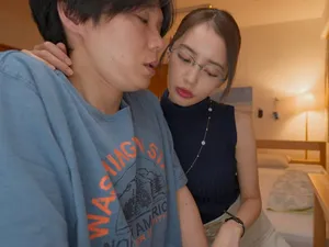 Rủ con bạn thân cùng phang với thằng bồ mình