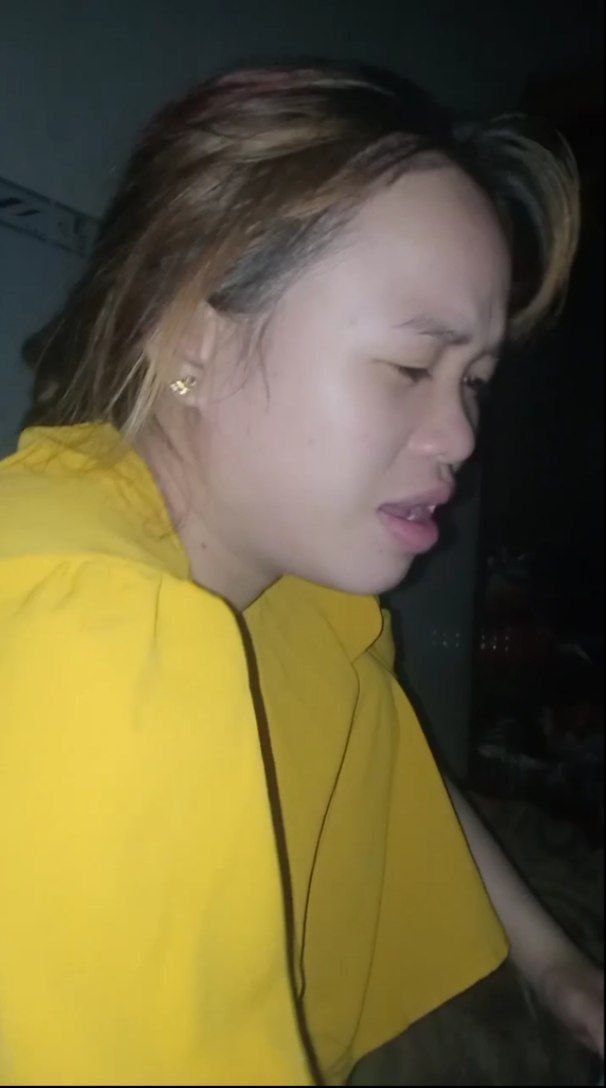 Phang lồn vợ con nợ không có tiền trả ngay trước mặt