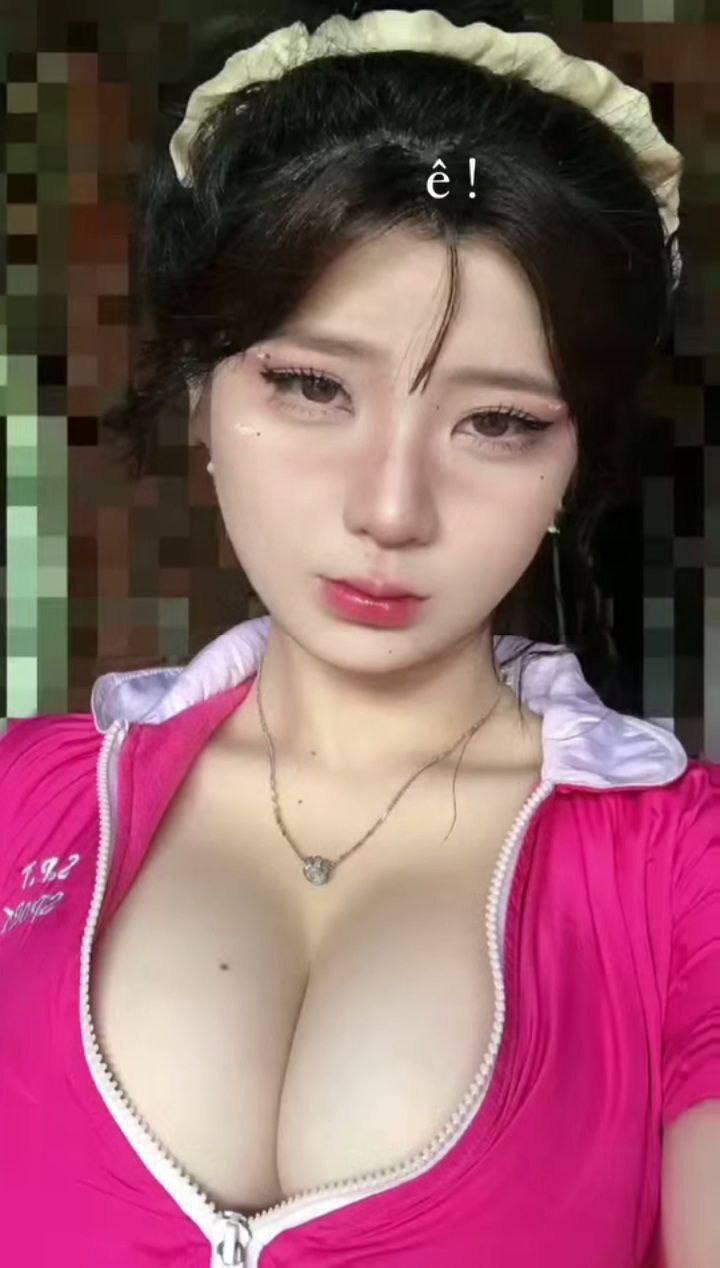 Hai cặp bà xã Ông chồng trao đổi cho nhau bởi sở thích quái lạ